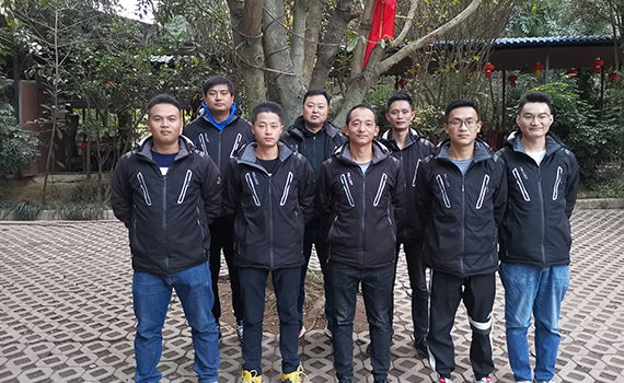 擁有完善精悍的專(zhuān)業(yè)服務(wù)團(tuán)隊(duì)